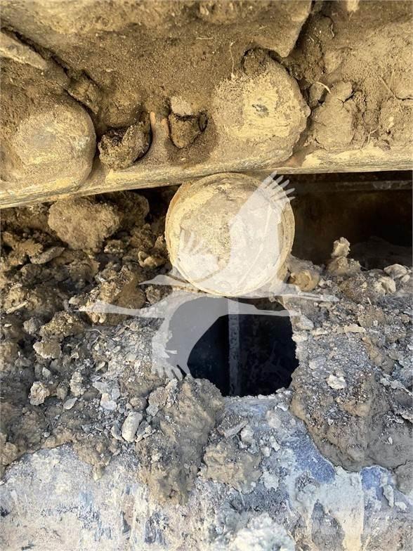 CAT 320 Crawler excavators