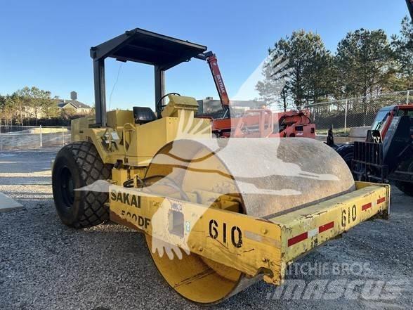 Sakai SV500DF Single drum rollers