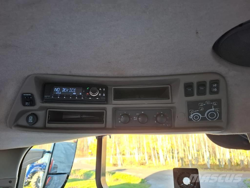 Case IH Puma 200 CVX Tractors