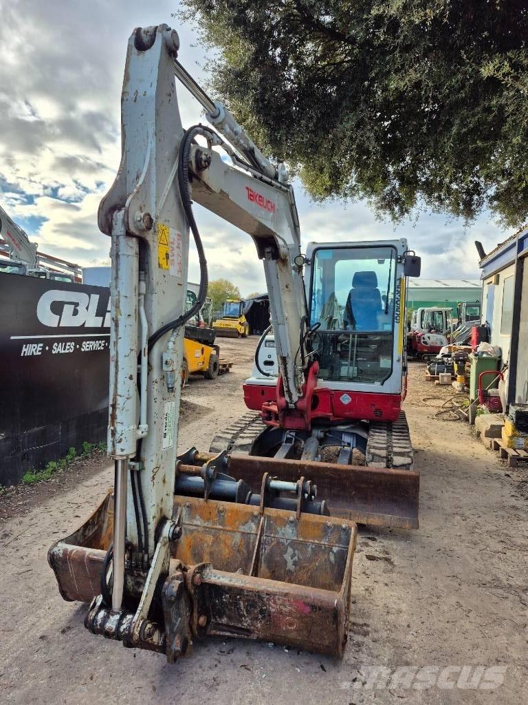 Takeuchi TB250 Mini excavators < 7t (Mini diggers)