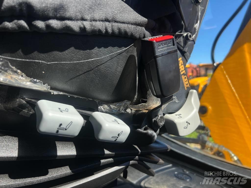 JCB 4CX ECO Backhoe loaders
