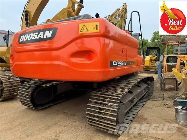 Doosan DX 225 LCA Crawler excavators