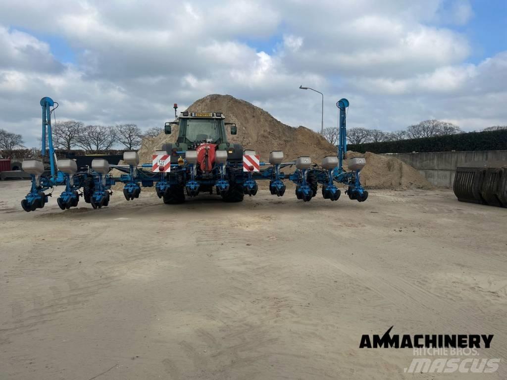 Monosem NG Plus 3 Precision sowing machines