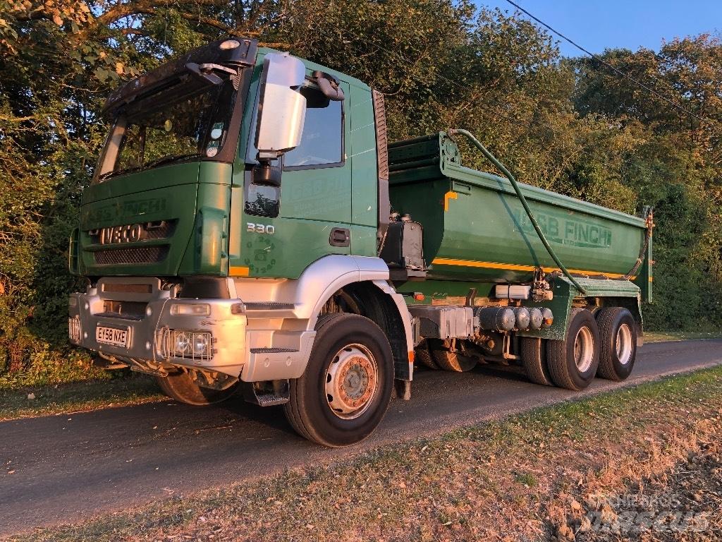 Iveco AD 260 T33 Tipper trucks