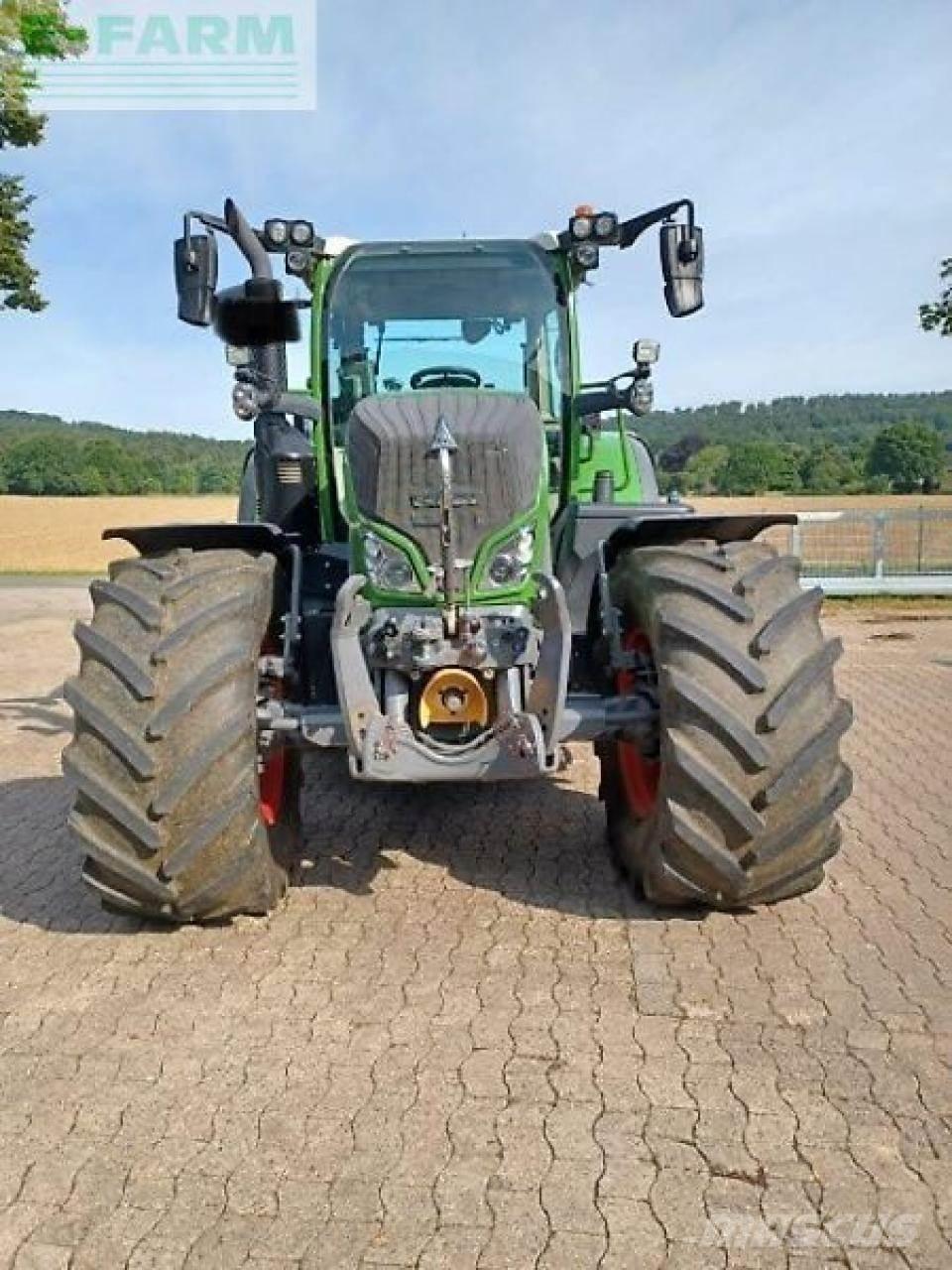 Fendt 718 s4 vario Tractors