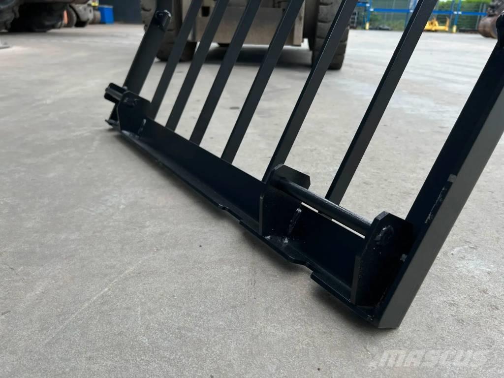 CAT 320D Guard Cabins and interior