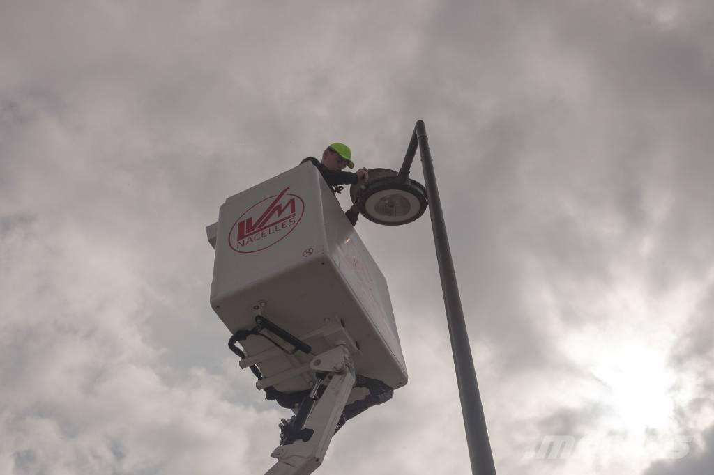 Iveco IS35SI2AA Truck & Van mounted aerial platforms