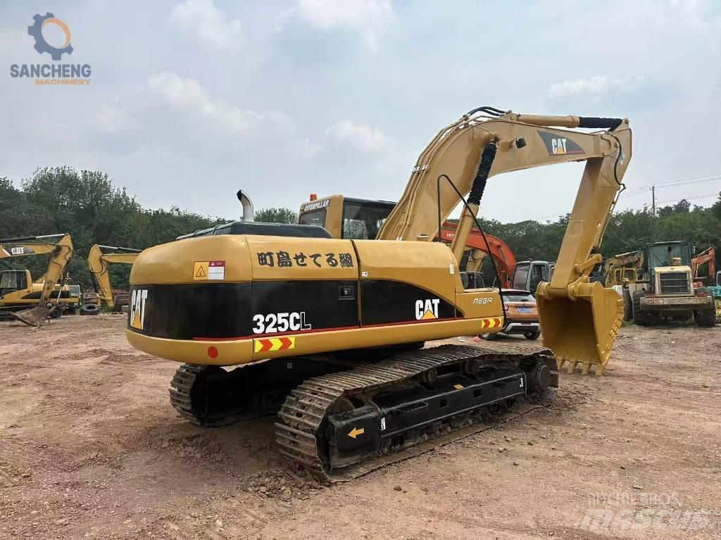 CAT 325 CL Crawler excavators