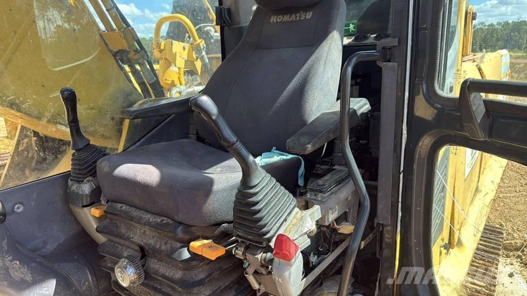 Komatsu 2012 Tracked cranes