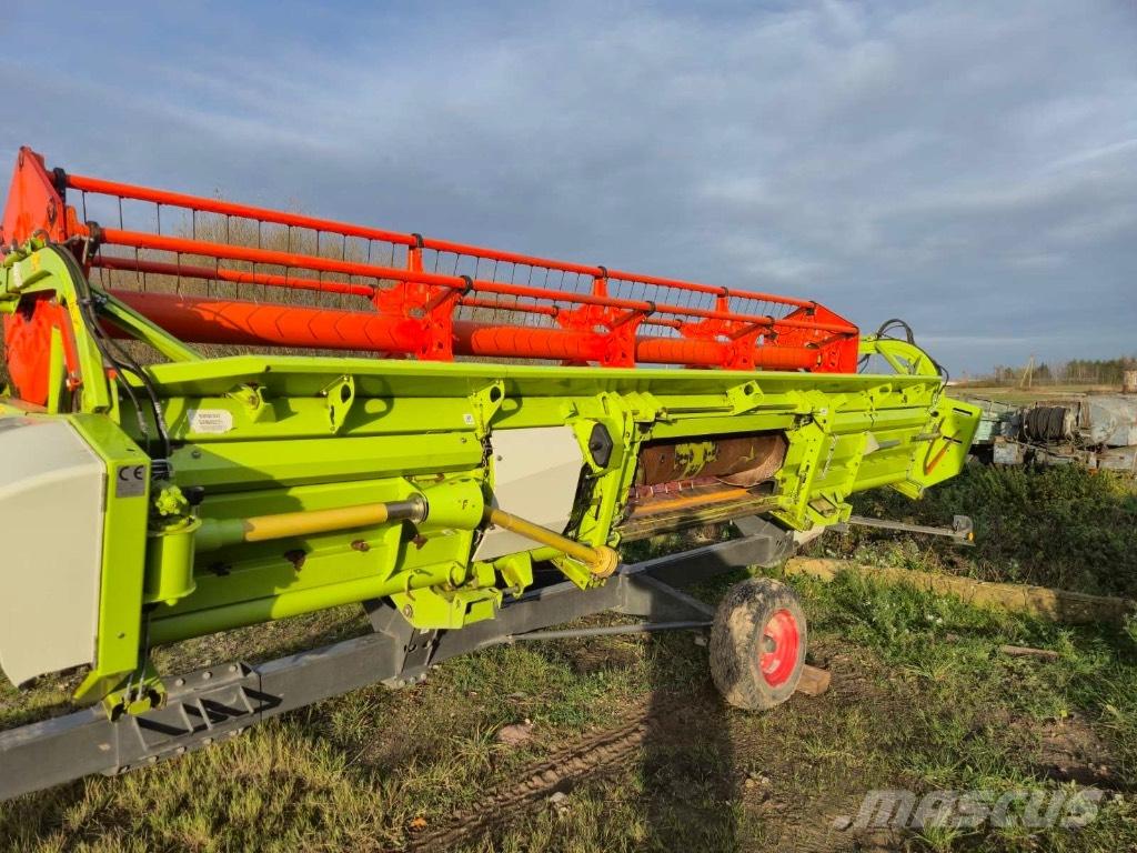 CLAAS Lexion 650 Combine harvesters