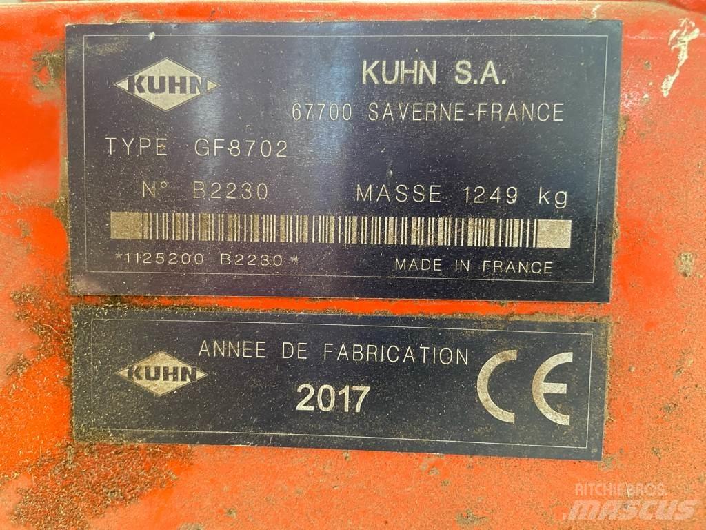 Kuhn GF8702 Rakes and tedders