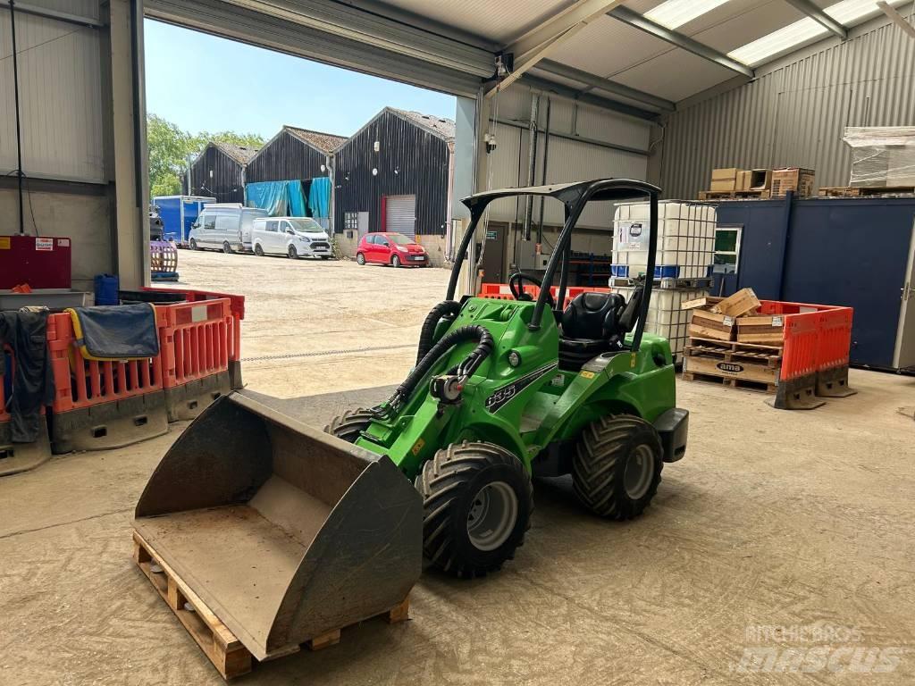 Avant 635 Multi purpose loaders