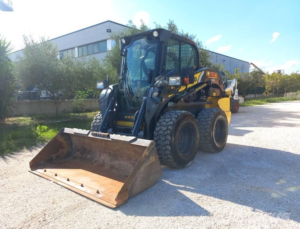 New Holland L320 Skid steer loaders