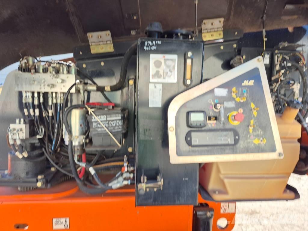 JLG 400 S Telescopic boom lifts