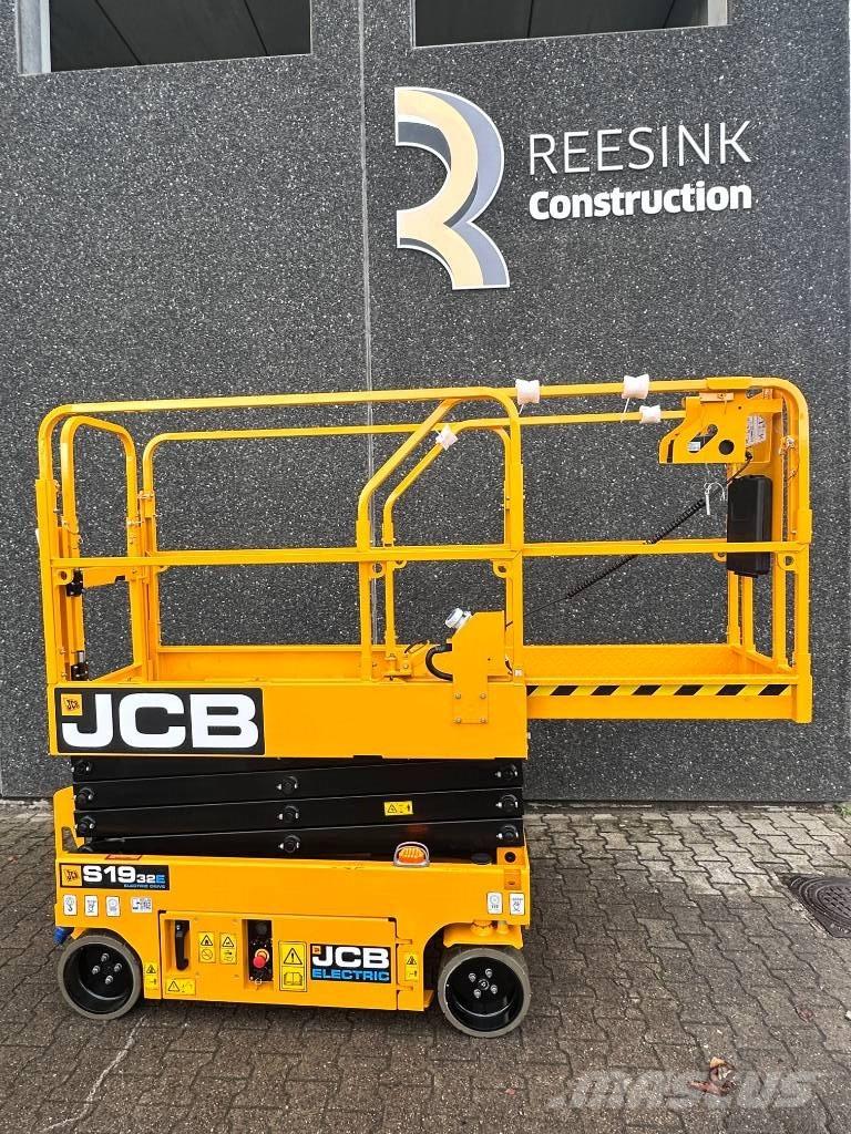JCB 1932e Scissor lifts