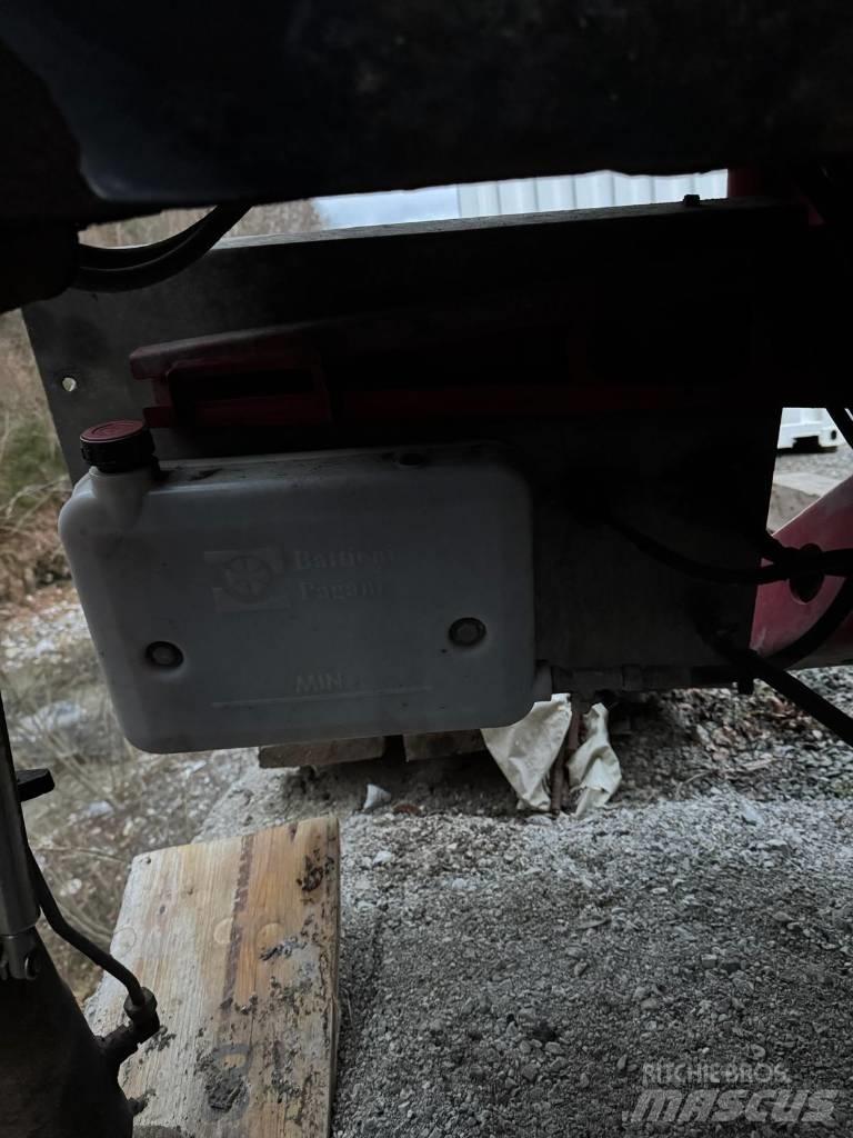 HMF 2620-K6 Loader cranes