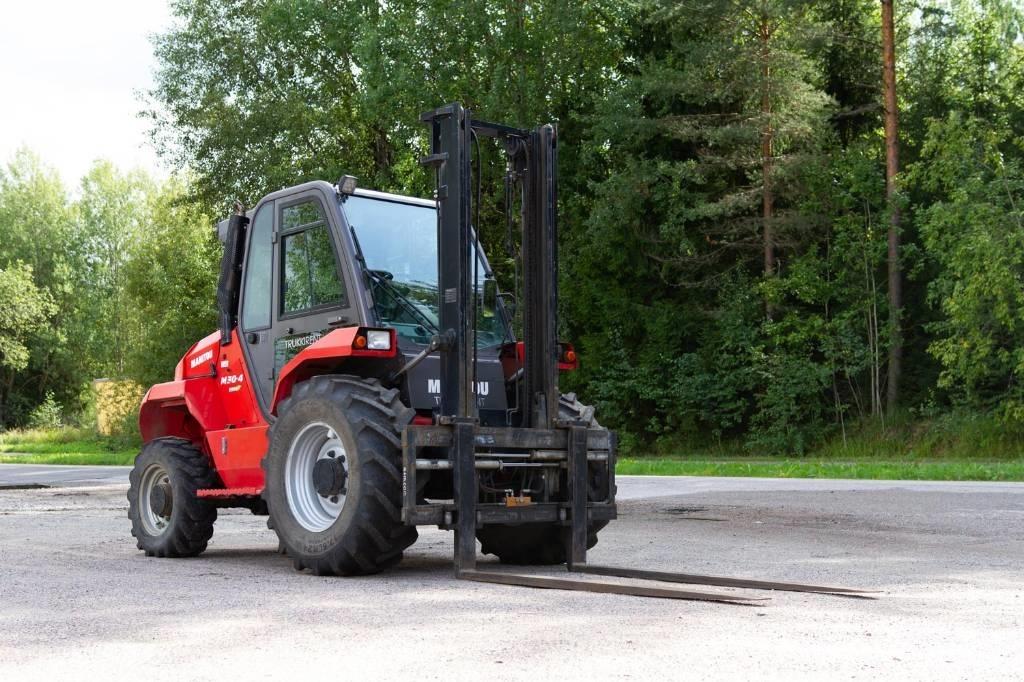 Manitou M 30.4 Rough terrain trucks