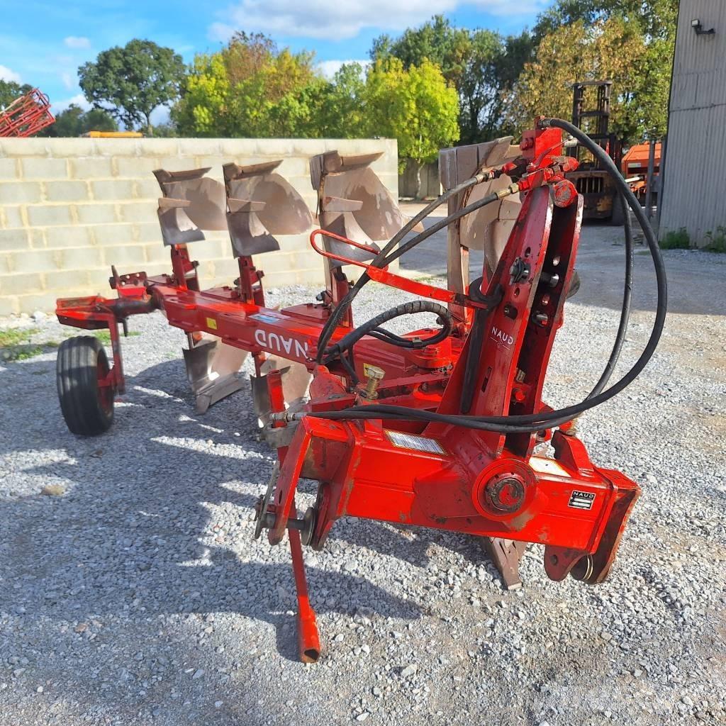 Naud RCX 457 PR Reversible ploughs