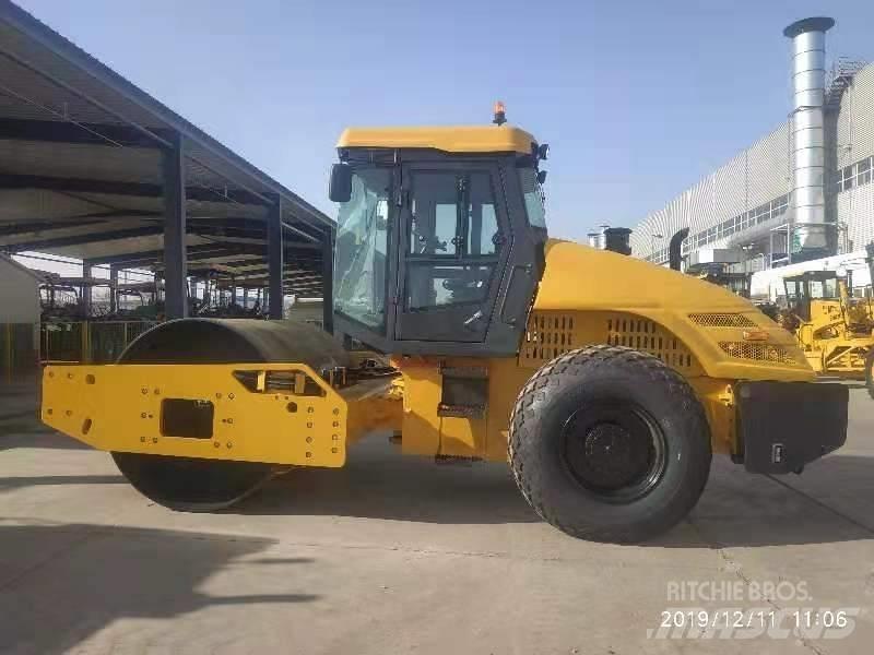 Shantui SR10 Single drum rollers