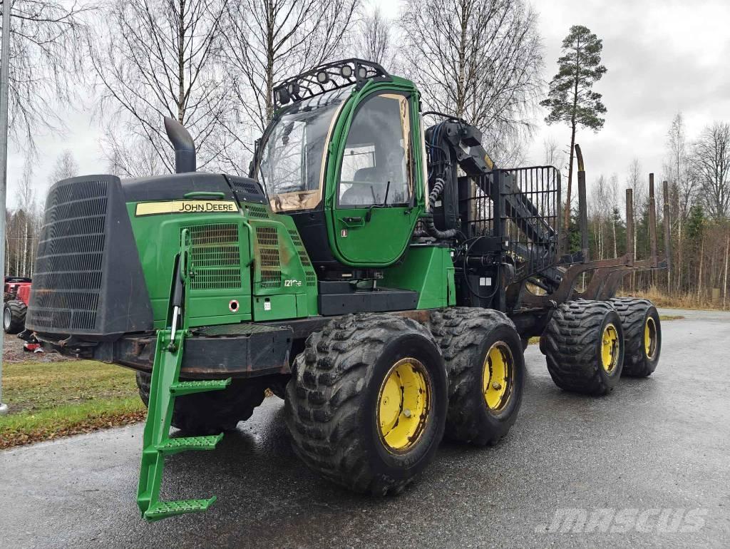 John Deere 1210 E Forwarders