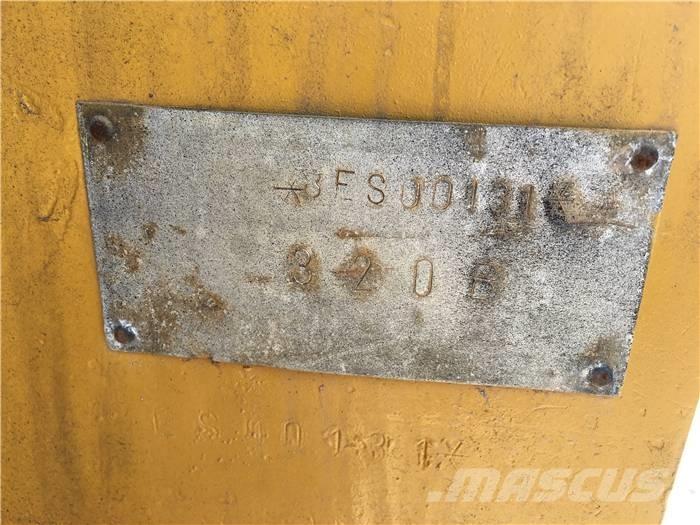 CAT 320 B Crawler excavators