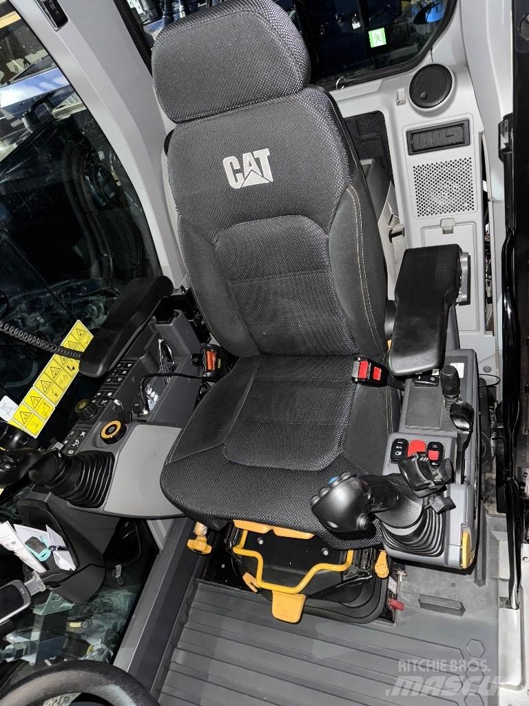 CAT M319 NG Wheeled excavators