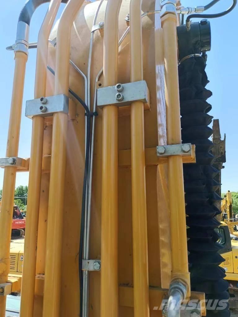 Sany SY 235 Midi excavators  7t - 12t