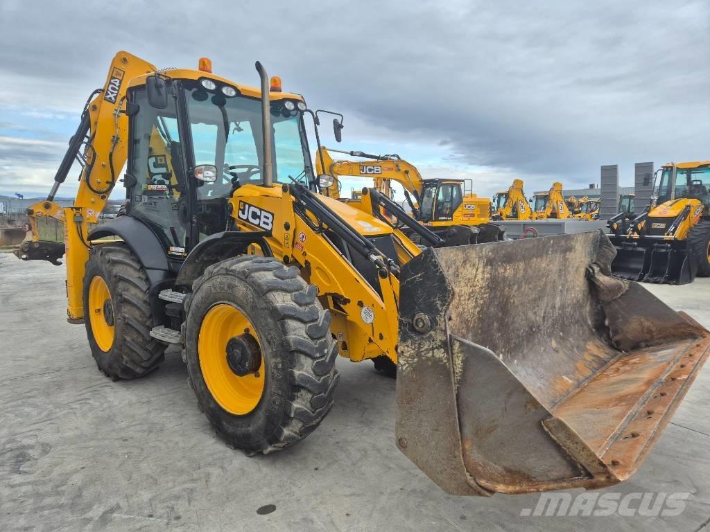 JCB 4CX Backhoe loaders