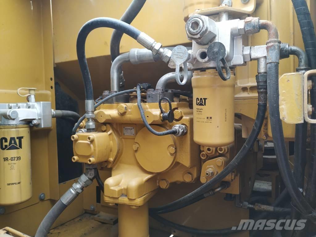 CAT 320 D Crawler excavators