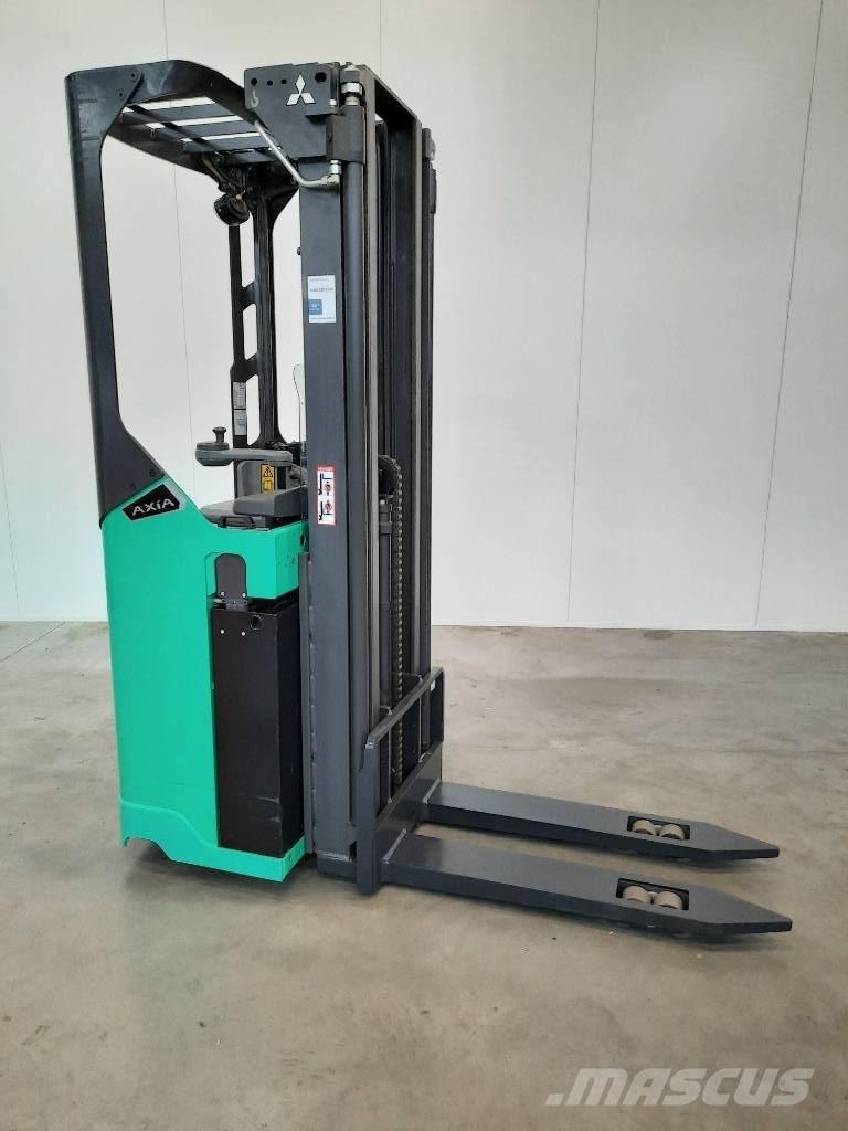 Mitsubishi SBR16N2 Self propelled stackers