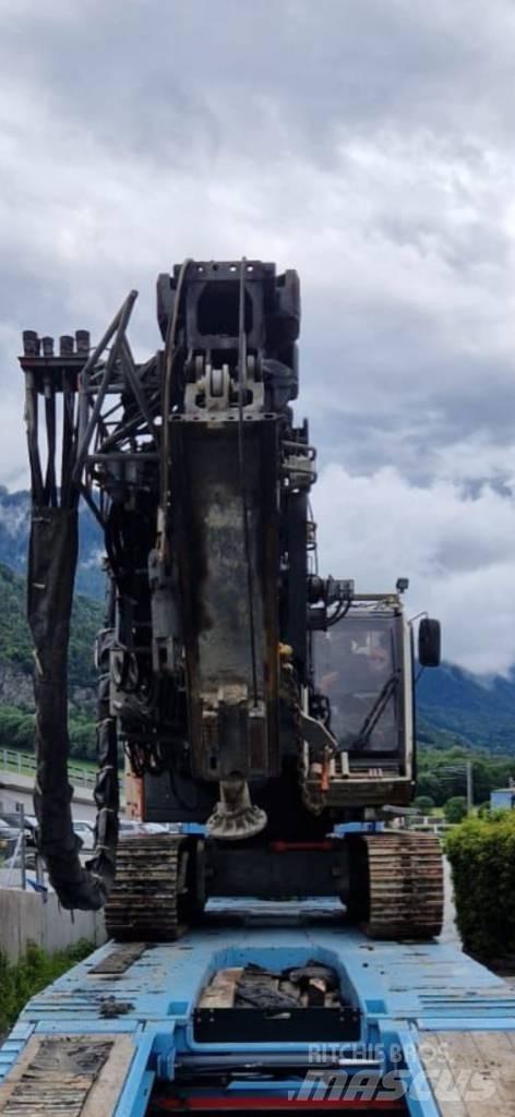 Liebherr LB16 Piling rigs