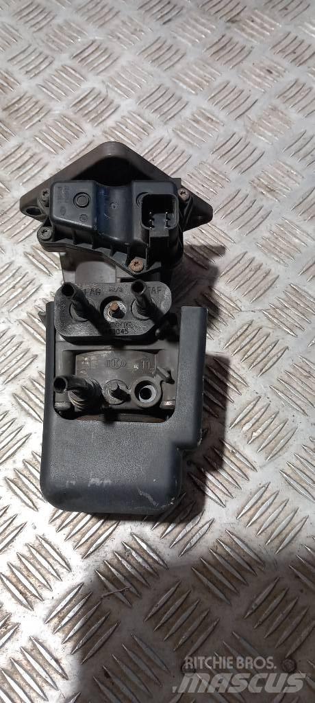 Scania R 440.   1463045 Brakes