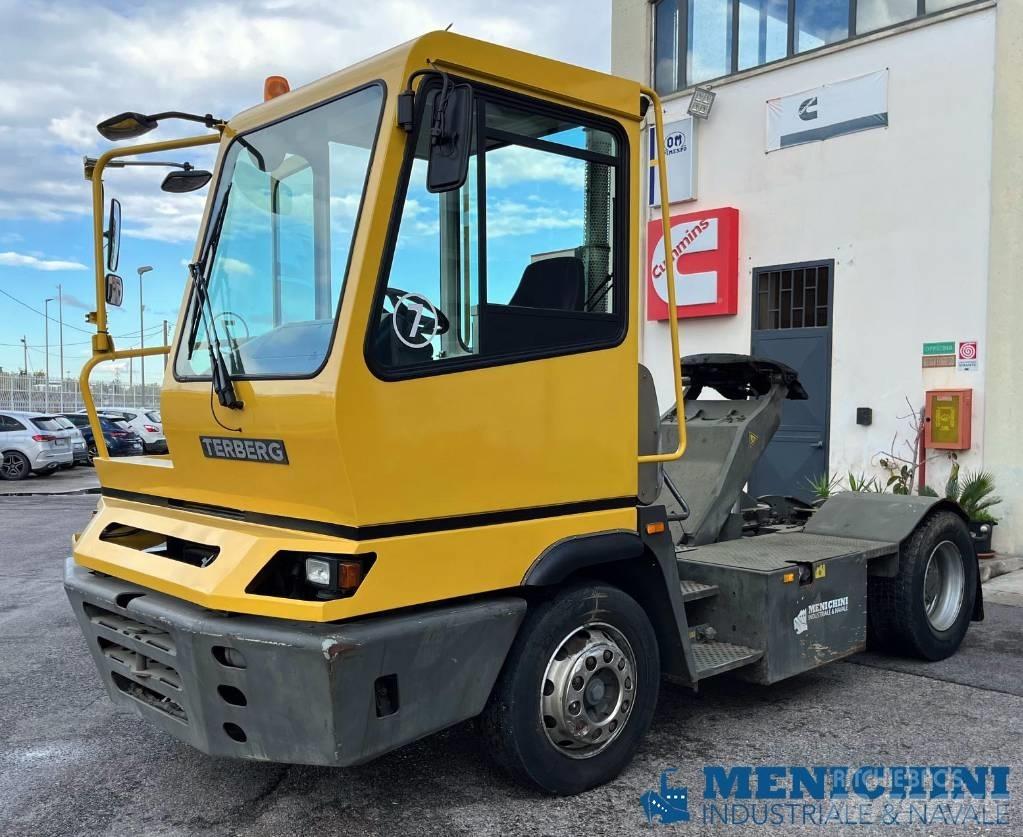 Terberg YT 182 Terminal tractors