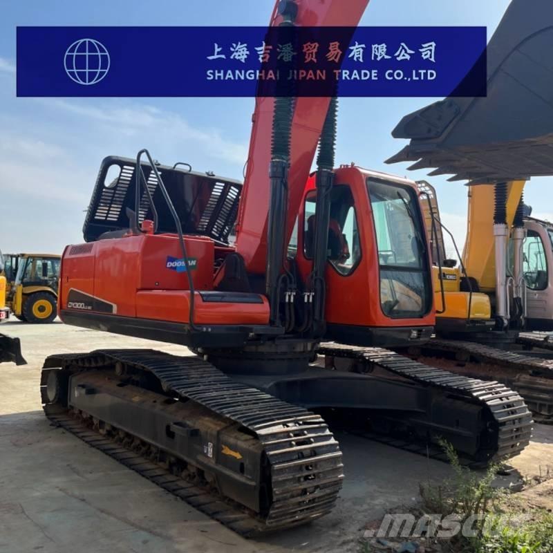 Doosan DX 300 Crawler excavators