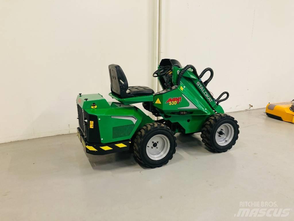 Avant 530+ Tele Mini loaders