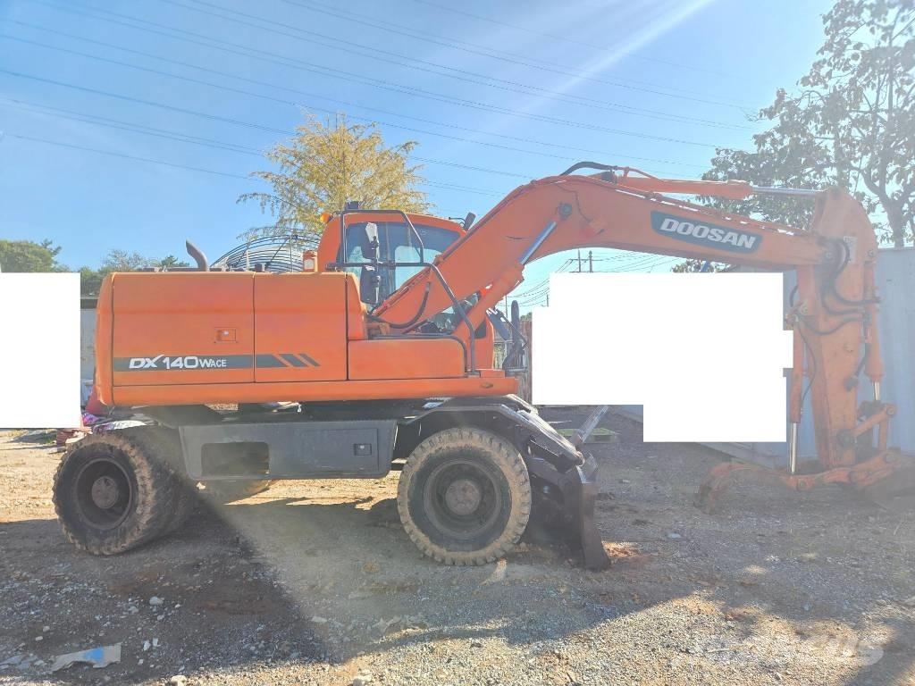 Doosan DX140WACE Wheeled excavators