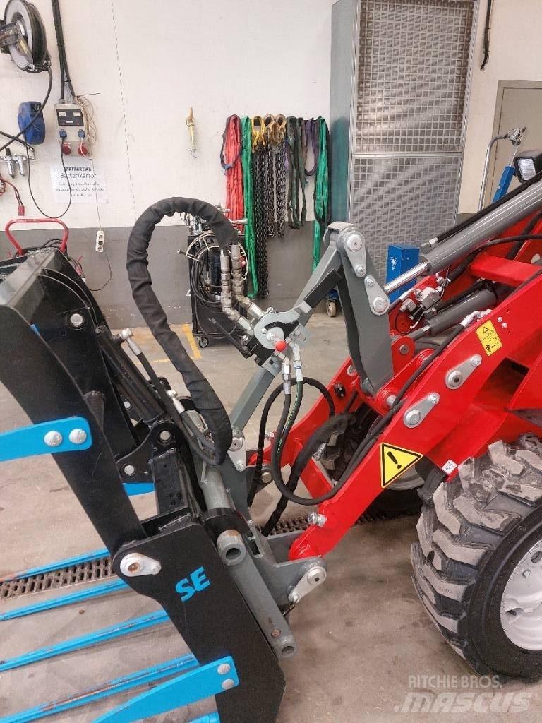 Weidemann 1140 Multi purpose loaders