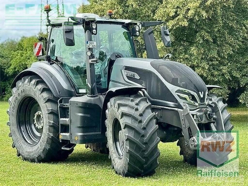 Valtra q305 Tractors