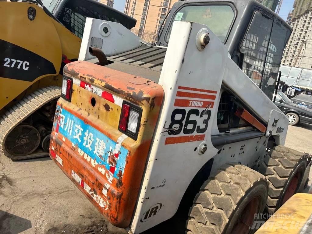Bobcat S863 Skid steer loaders