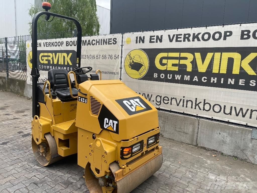CAT CB 14 Twin drum rollers