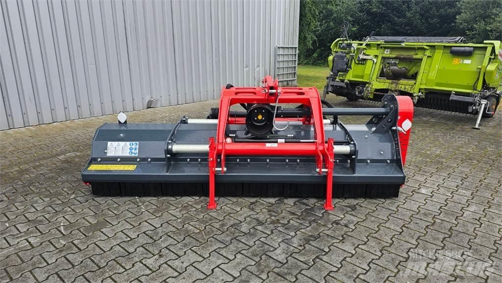 Saphir Mamut 280 Other forage harvesting equipment
