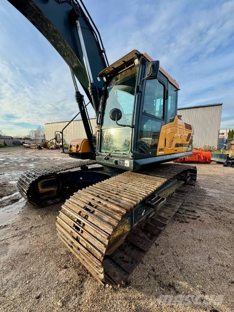 Hyundai HX 220 AL Crawler excavators