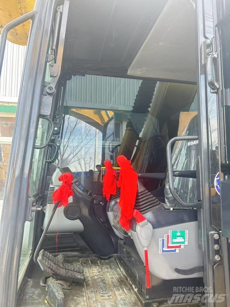 Komatsu PC 70 Crawler excavators