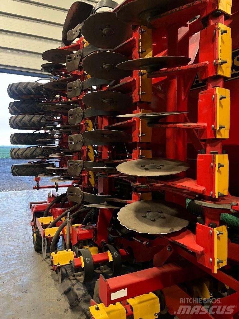 Väderstad Rapid 600c Drills