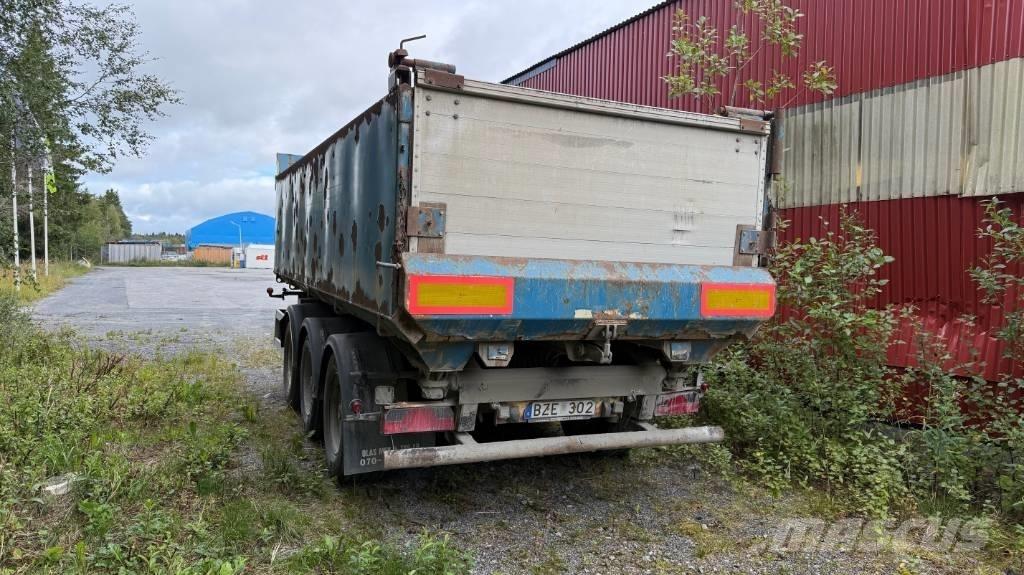  M & V Trippelkärra Tipper trailers