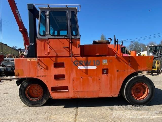 Hamm GRW 10 Pneumatic tired rollers