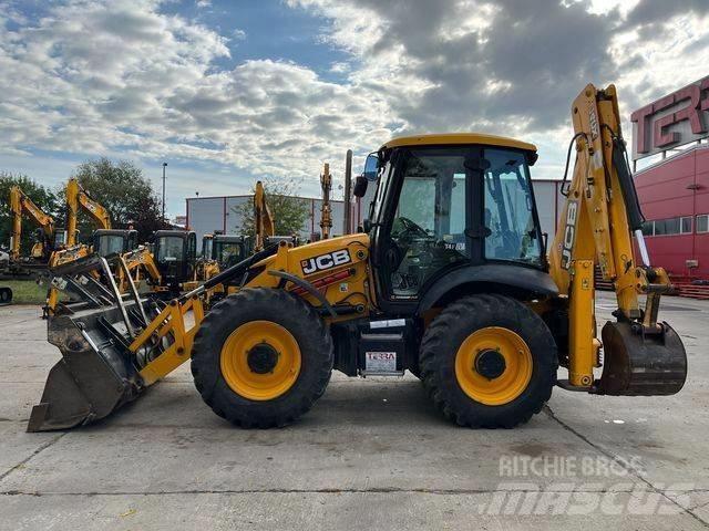 JCB 4 CX Backhoe loaders