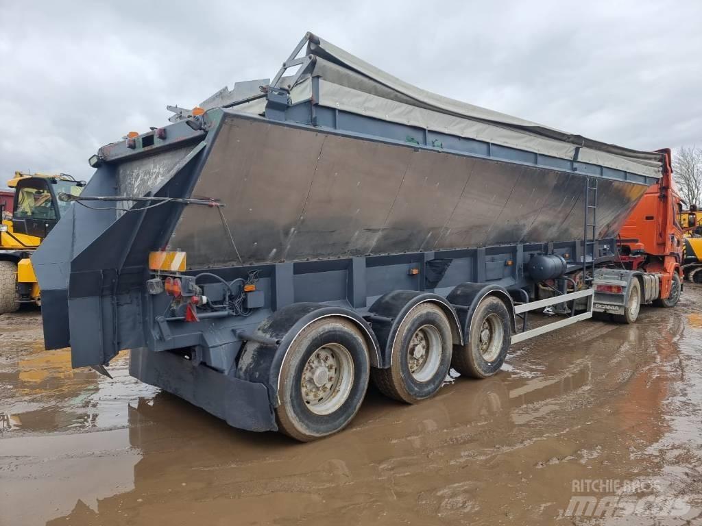 Red River RR-LB827 Box body semi-trailers