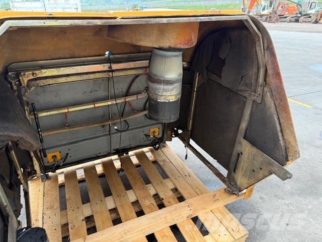 Liebherr L 556 BODY Chassis and suspension