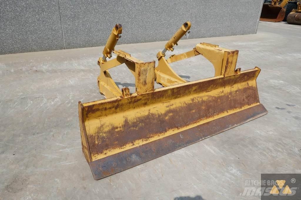 CAT Skidder blade Blades